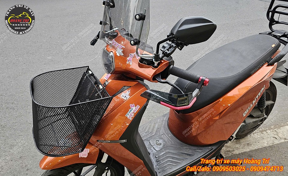 Rổ trước mặt nạ Datbike Quantum