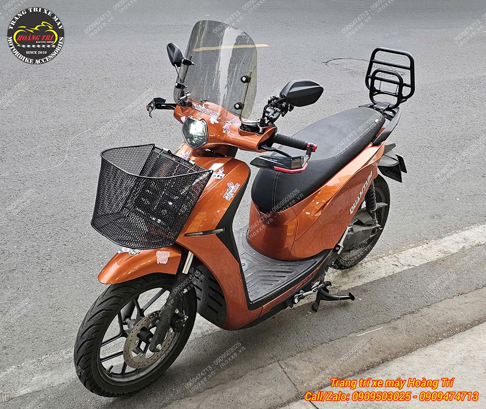 Rổ trước mặt nạ Datbike Quantum