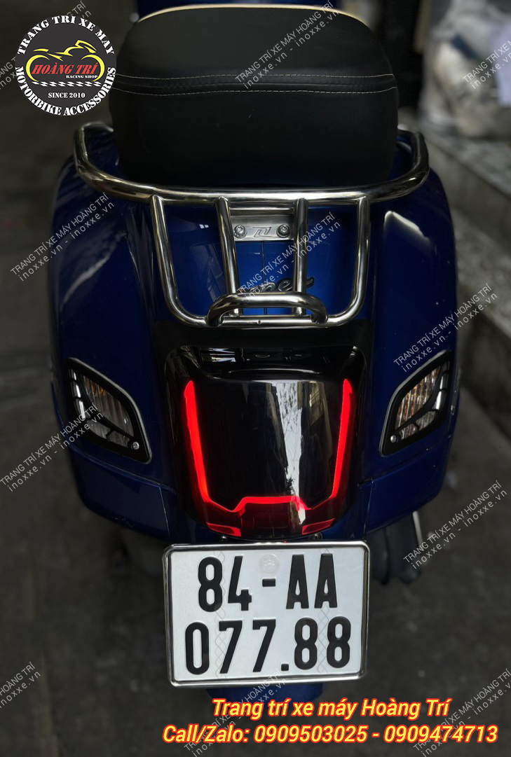 Cụm đèn hậu Vespa GTS kiểu Zelioni