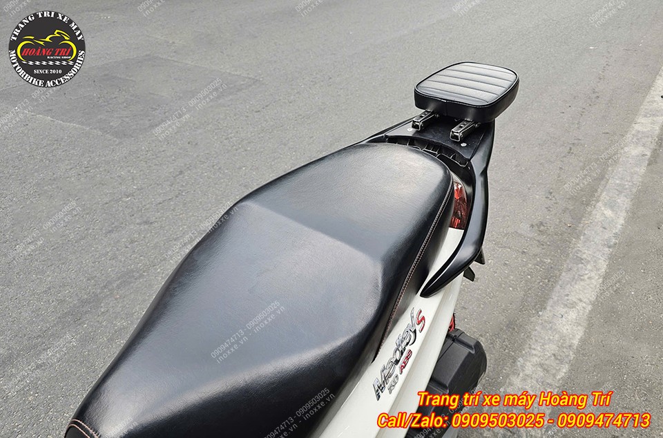 Baga sau tựa lưng Piaggio Medley bật/gấp 2 chiều