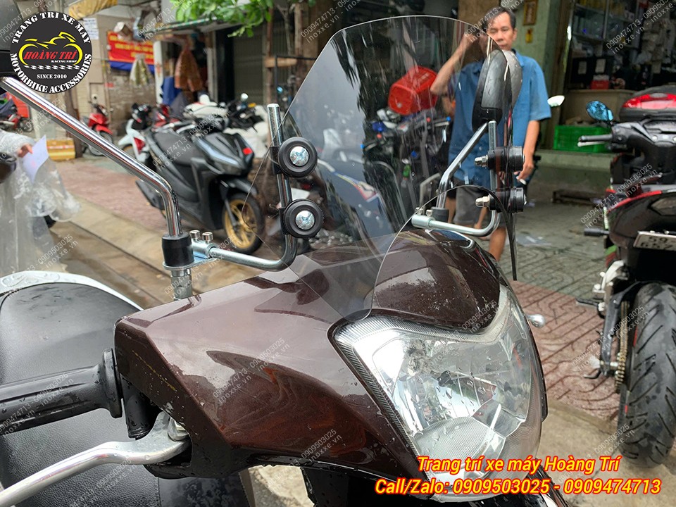 Kính chắn gió Acruzo