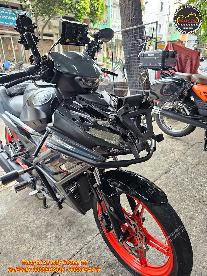 Kính chắn gió ADV Zhi.Pat độ cho xe Exciter 155