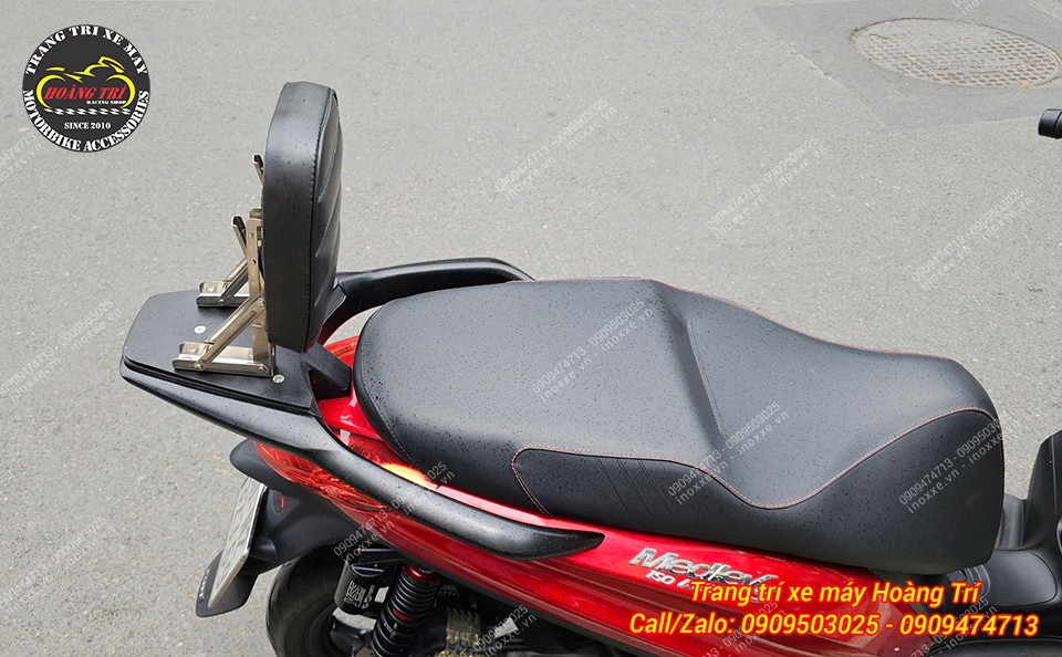 Baga sau tựa lưng Piaggio Medley bật/gấp 2 chiều