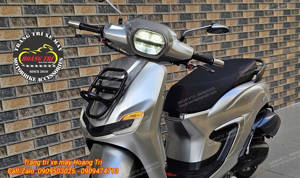 Baga trước xe Stylo 160 kiểu Vespa