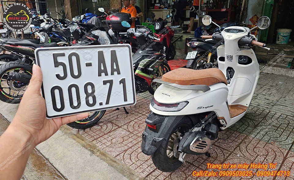 Dán decal đổi màu xe Stylo 160