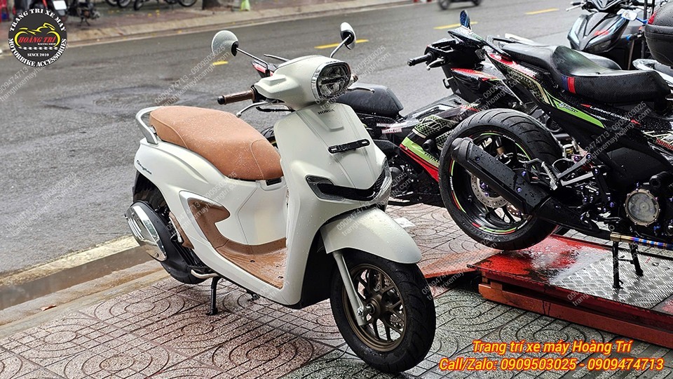 Dán decal đổi màu xe Stylo 160