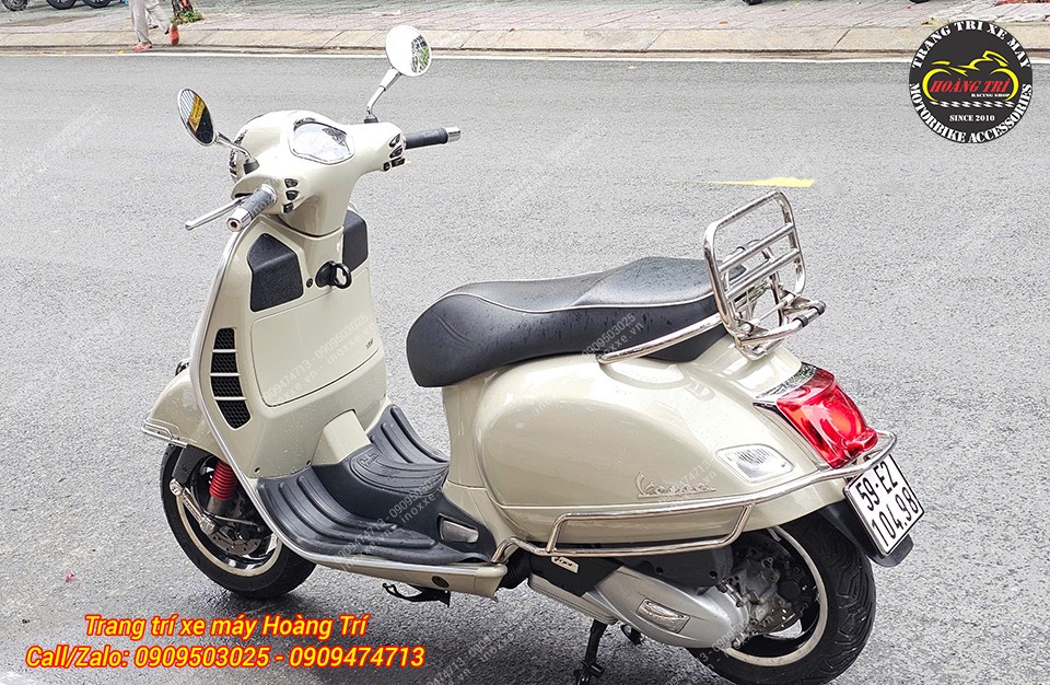 Khung inox bảo vệ xe Vespa GTS - mẫu mới 2021