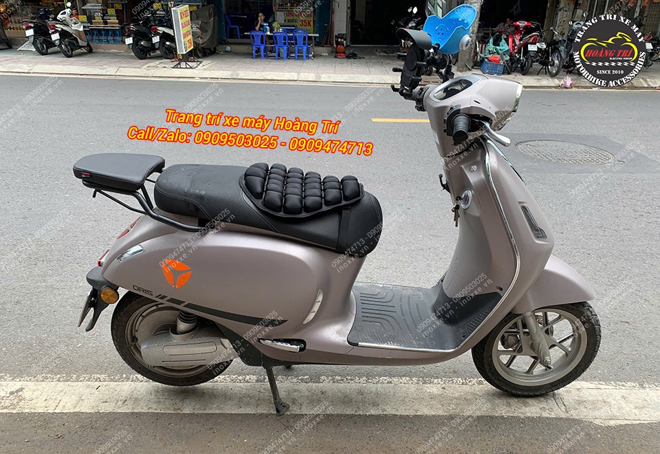Baga sau xe máy điện Vinfast Klara, Yadea Odora