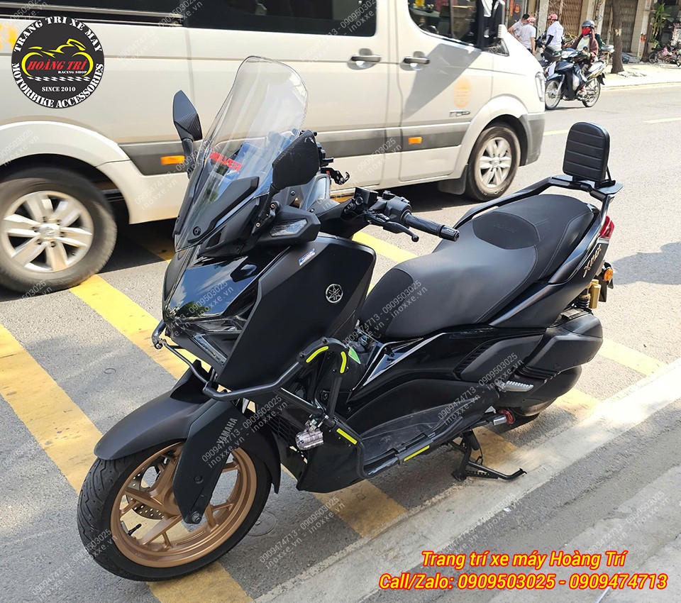 Baga sau tựa lưng XMax 300 bật/gấp 2 chiều