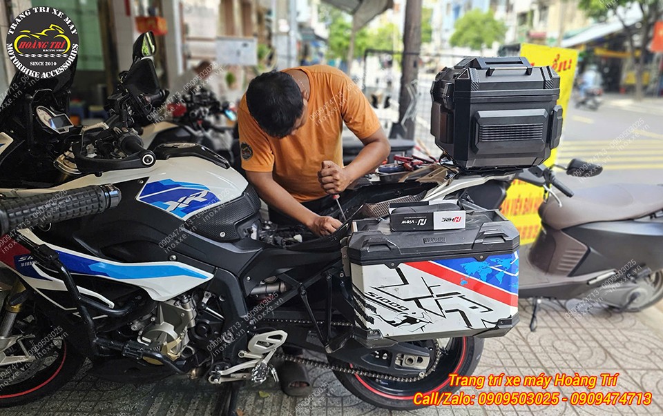 Thùng RaBo Music RA9 45 lít có Loa nghe nhạc và hiệu ứng đèn Led