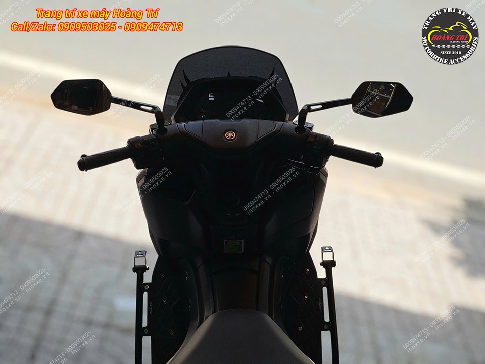 Chống đổ kèm tấm lót chân nhôm CNC Yamaha NMAX