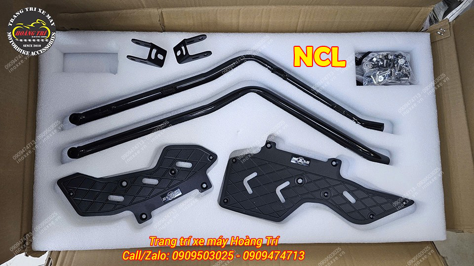Chống đổ kèm tấm lót chân nhôm CNC Yamaha NMAX