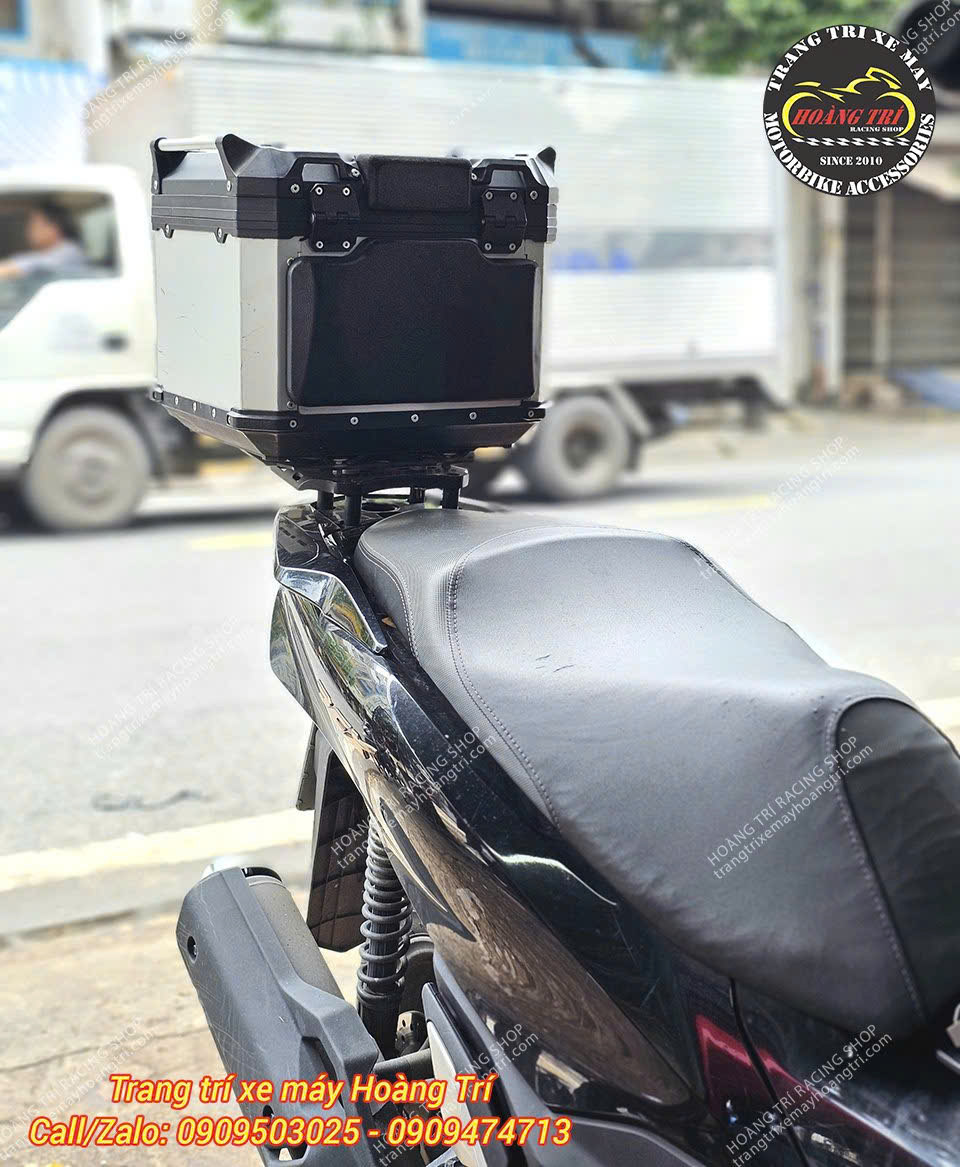 Tổng hợp thùng nhôm cho xe PCX