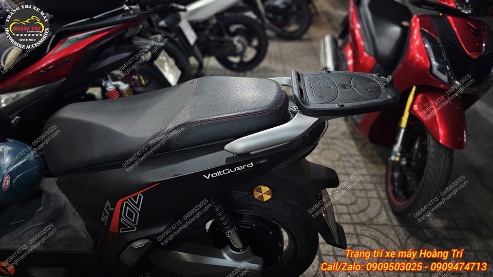 Tổng hợp thùng Givi chính hãng cho xe Yadea Voltguard
