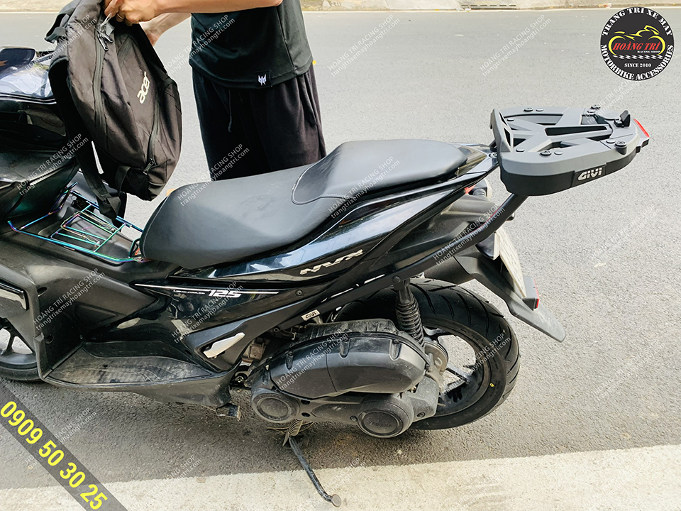 Baga sau Givi SRX (S) cho xe Yamaha NVX/AEROX 155 (2021) chính hãng