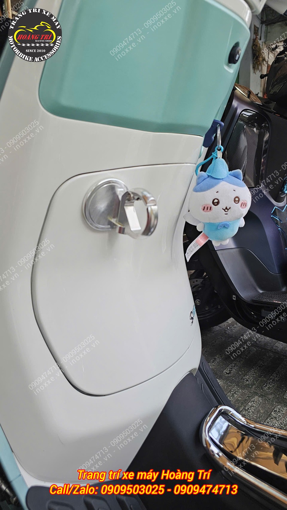 Móc treo đồ Vespa - nhôm CNC