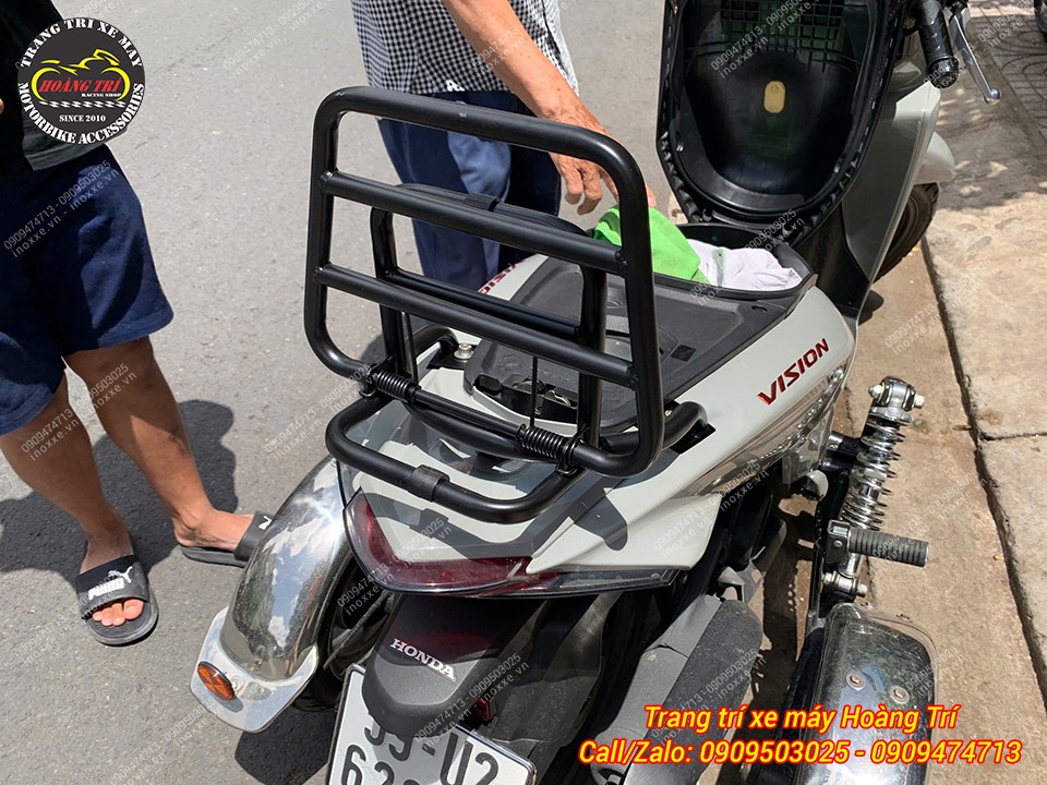 Baga sau tựa lưng Vision kiểu Vespa có tay dắt