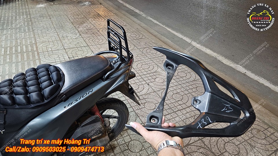 Baga sau tựa lưng Vision kiểu Vespa có tay dắt