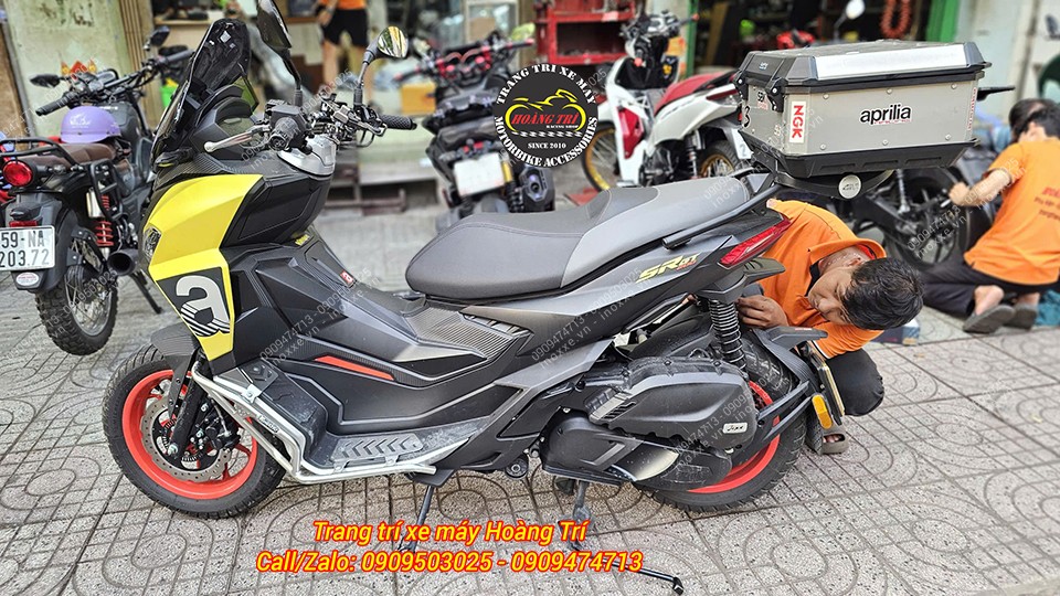 Phuộc Ohlins AP 243 chính hãng lắp cho xe Aprilia SR GT 200