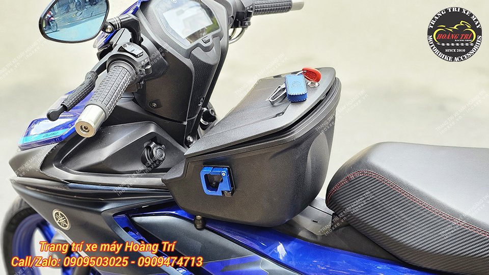 Thùng giữa Givi G12N lắp cho xe Exciter 155