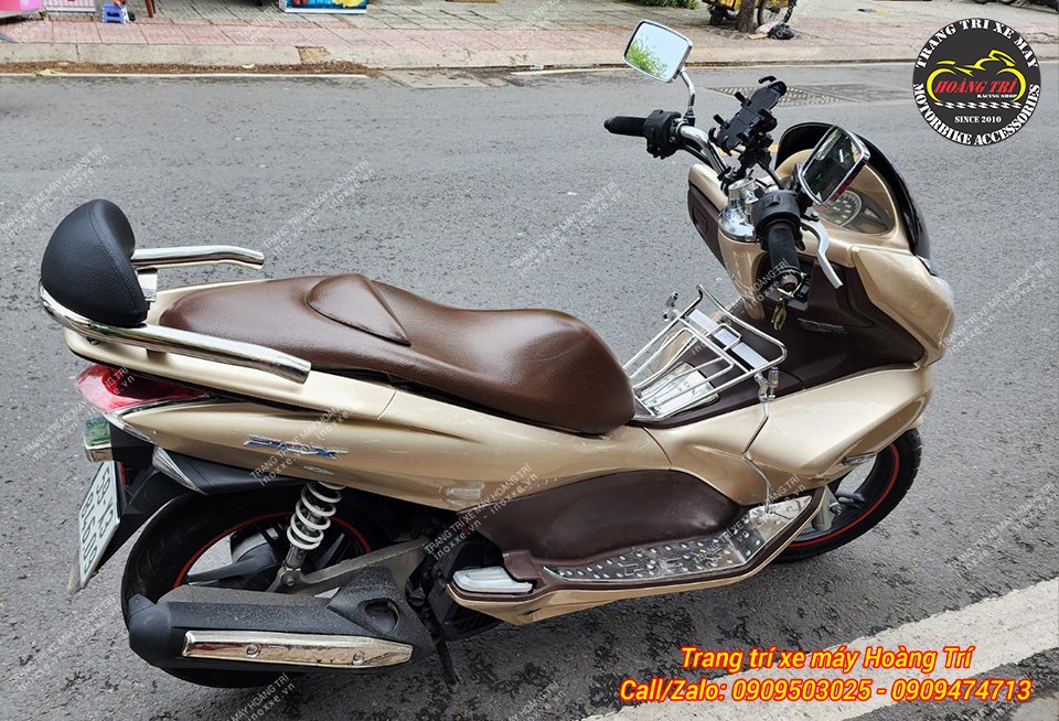 Baga sau inox KTC có tựa lưng dành cho xe PCX