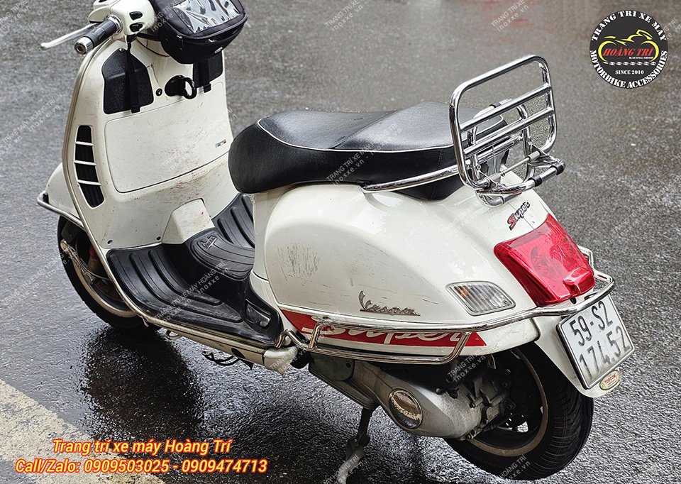 Khung inox bảo vệ xe Vespa GTS - mẫu mới 2021