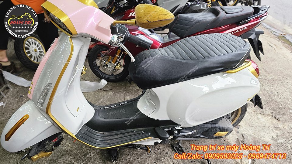 Ốp trang trí chắn bùn trước xe Vespa SZR nhôm CNC