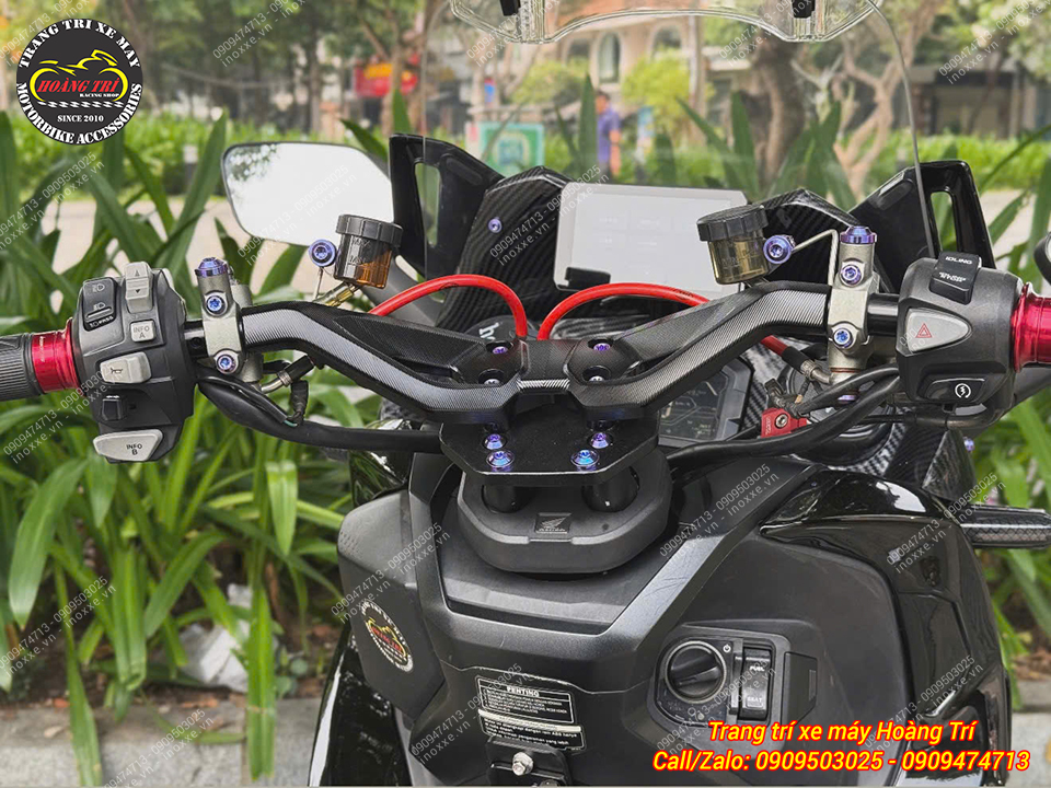 Ghi đông nhôm CNC kiểu TMax 560 cho xe ADV 150/160