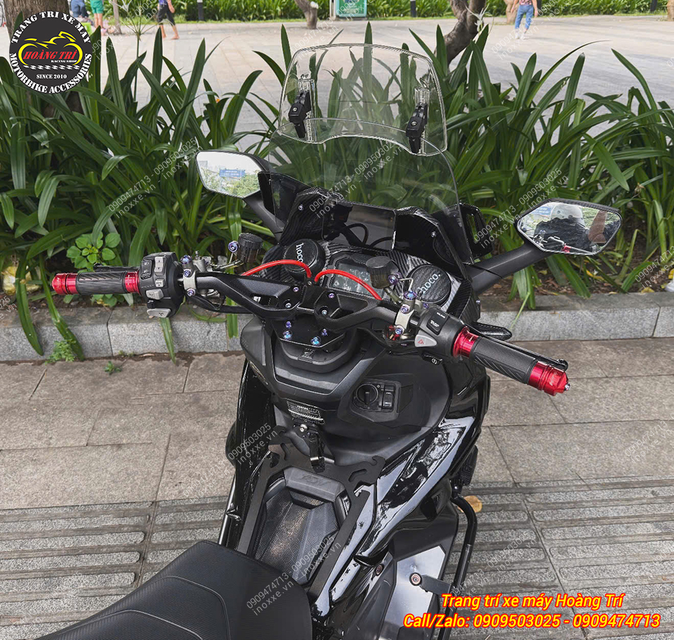 Ghi đông nhôm CNC kiểu TMax 560 cho xe ADV 150/160
