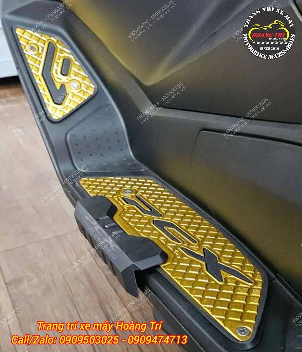 Thảm để chân PCX 160 2025 nhôm CNC