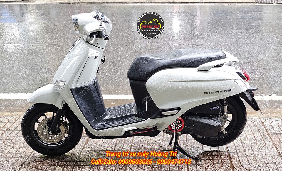 Ốp lốc nồi xoay Nui Racing cho xe Stylo 160/Giorno 125 Thái Lan