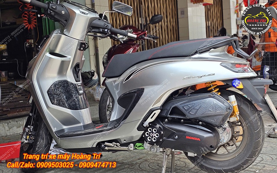 Ốp lốc nồi xoay Nui Racing cho xe Stylo 160/Giorno 125 Thái Lan