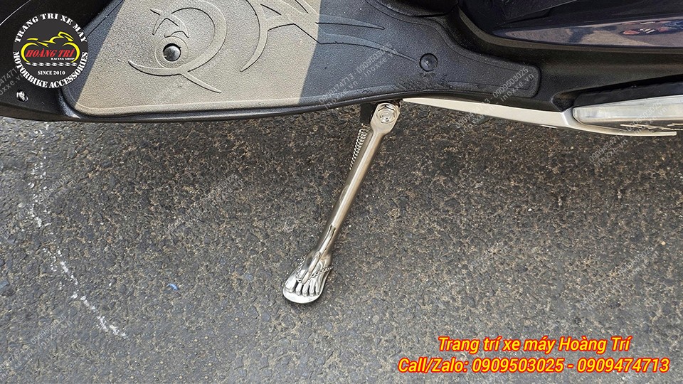 Chân chống inox dành cho SH Ý