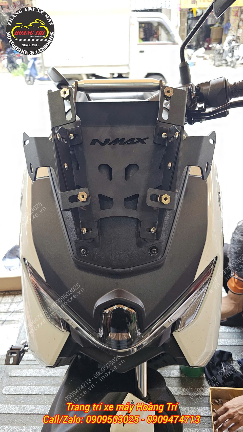 Khung nâng kính chắn gió tích hợp thanh ngang GPS cho xe Yamaha NMAX 155