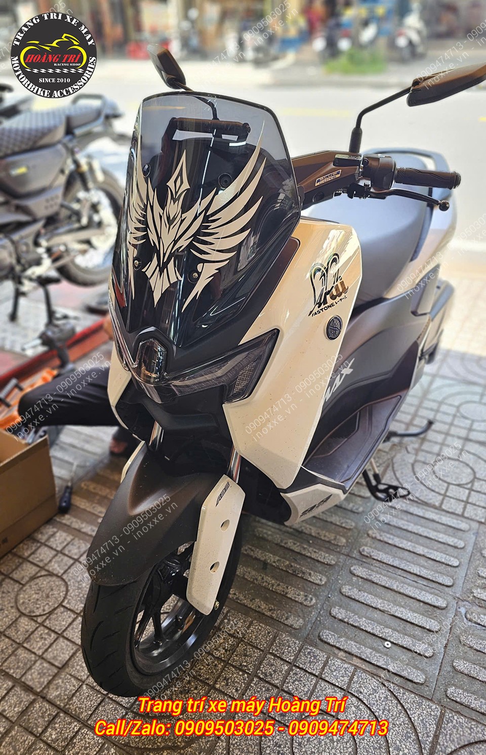 Khung nâng kính chắn gió tích hợp thanh ngang GPS cho xe Yamaha NMAX 155