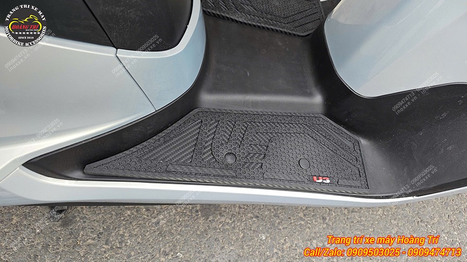 Thảm để chân Honda UC3