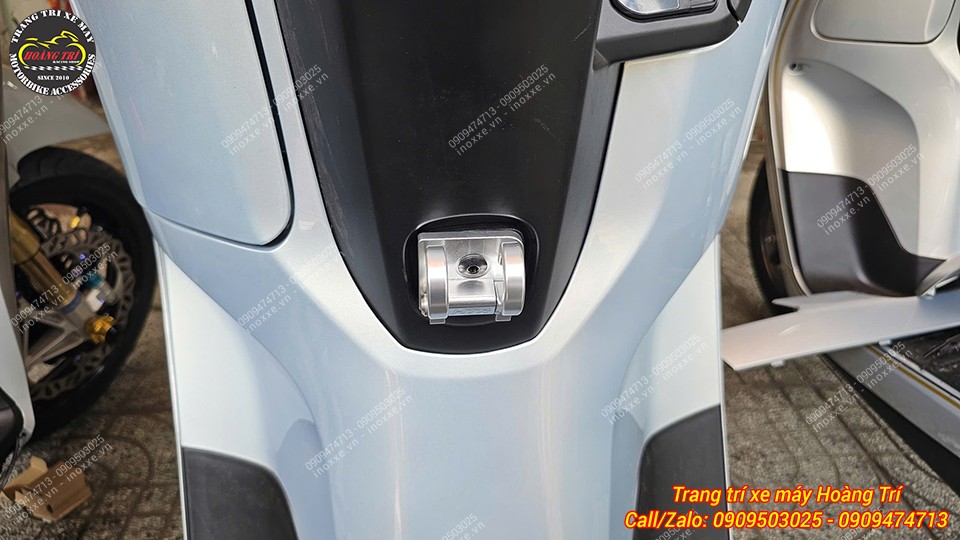 Móc treo đồ cho xe Honda UC3 - Móc nhôm HTR-Grande