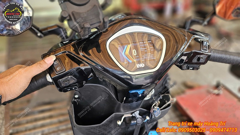Đồng hồ TFT xe máy điện Vinfast Feliz
