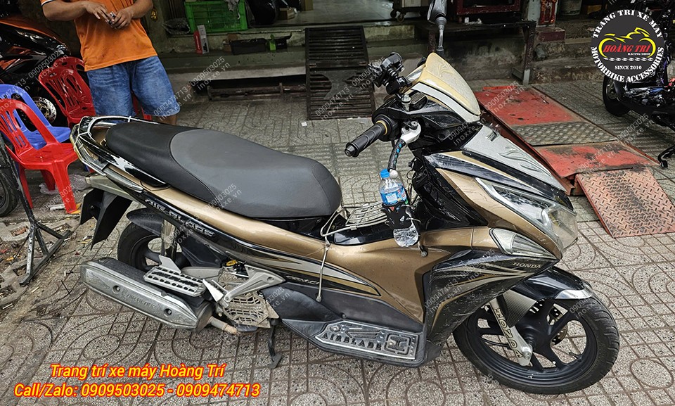Giá đỡ chai nước MotoWolf DH1