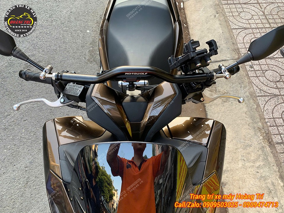 Thanh ngang ghi đông MotoWolf HB8 gắn chân kính hậu