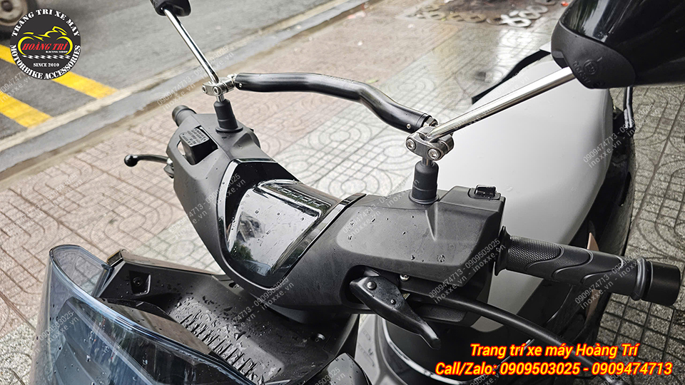 Thanh ngang ghi đông MotoWolf HB8 gắn chân kính hậu