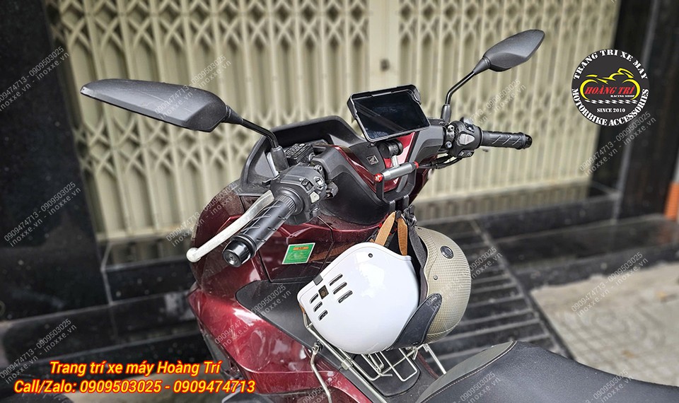 Thanh ngang GPS PCX 160 tích hợp móc treo đồ