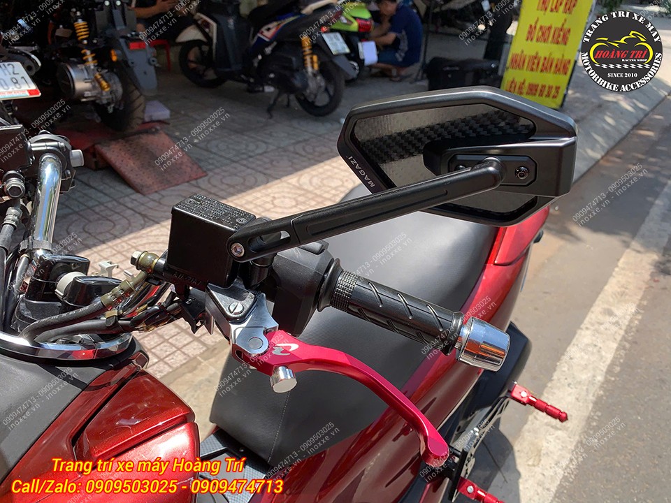 Kính hậu Magazi