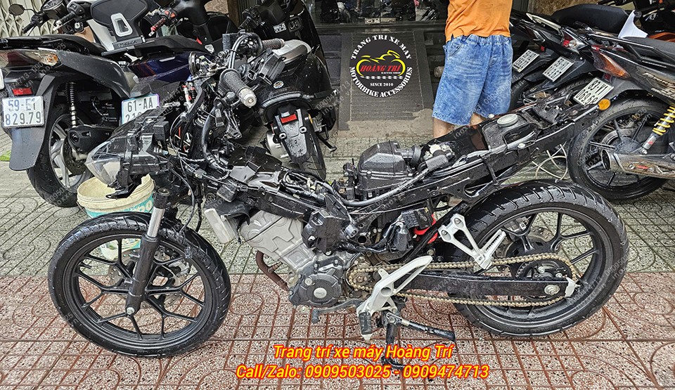 Sơn nhúng carbon dàn áo nhám Winner X