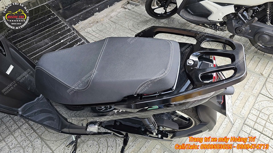 Baga sau nhôm đúc kiểu SH 300i độ cho xe Vinfast Theon S