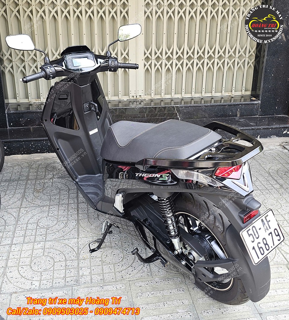 Baga sau nhôm đúc kiểu SH 300i độ cho xe Vinfast Theon S