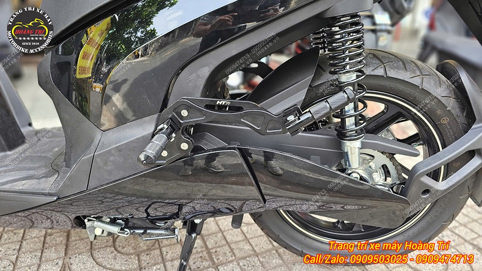 Gác chân phụ HTR nhôm CNC cho xe Vinfast Theon S