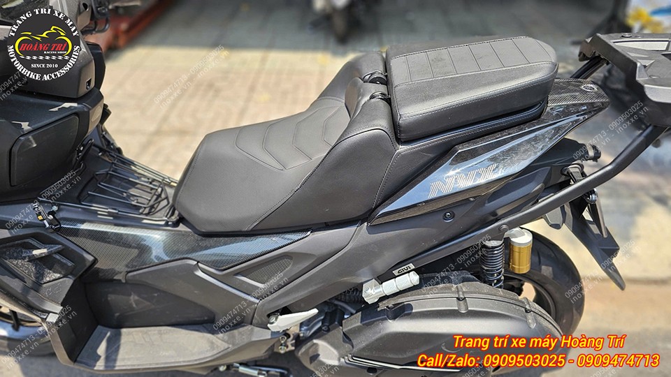 Yên độ 2 tầng Yamaha NVX kiểu Indo có đệm tựa lưng bật gấp