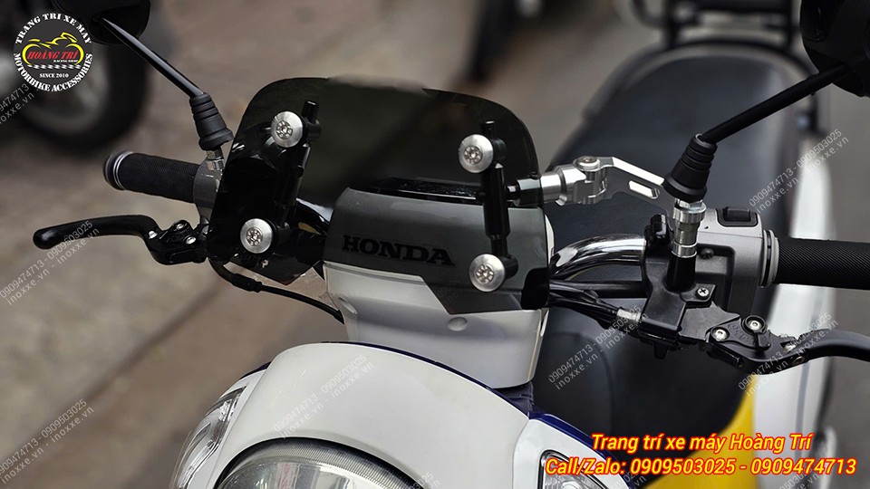 Kính chắn gió HTR Scoopy