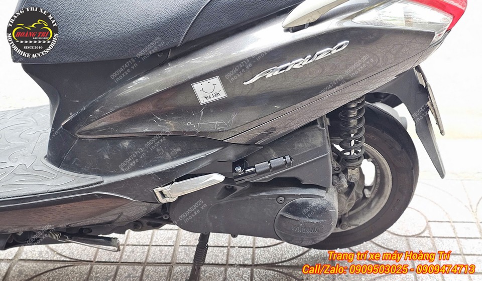 Gác chân phụ xe Acruzo